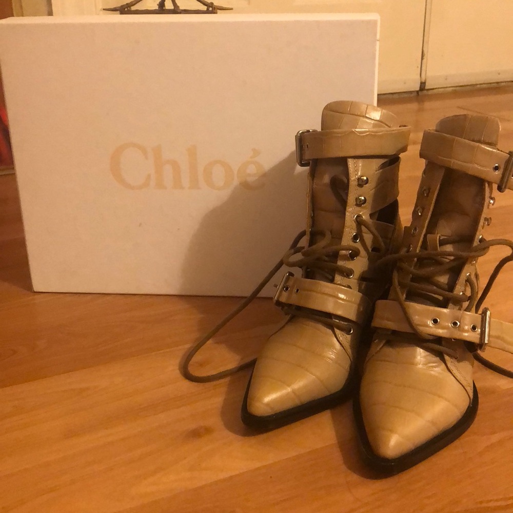 Brand new never been worn. 37 but run small